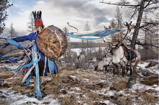 mongolia_reindeer_tribe_10