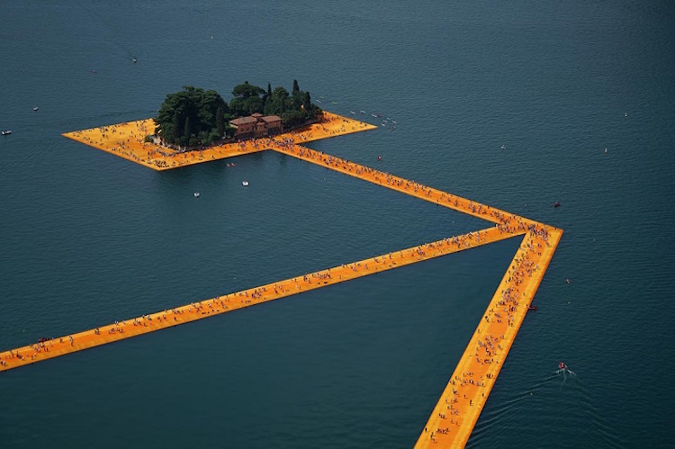 christo-floating-piers-installation-2016