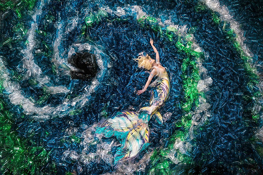 mermaids-hate-plastic-pollution-benjamin-von-wong-8
