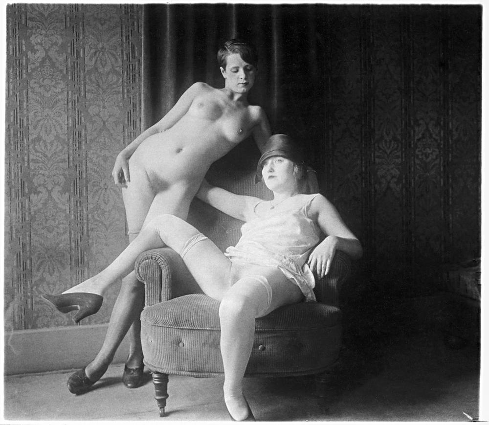 the-life-of-1930s-parisian-prostitutes-440-body-image-1424802186