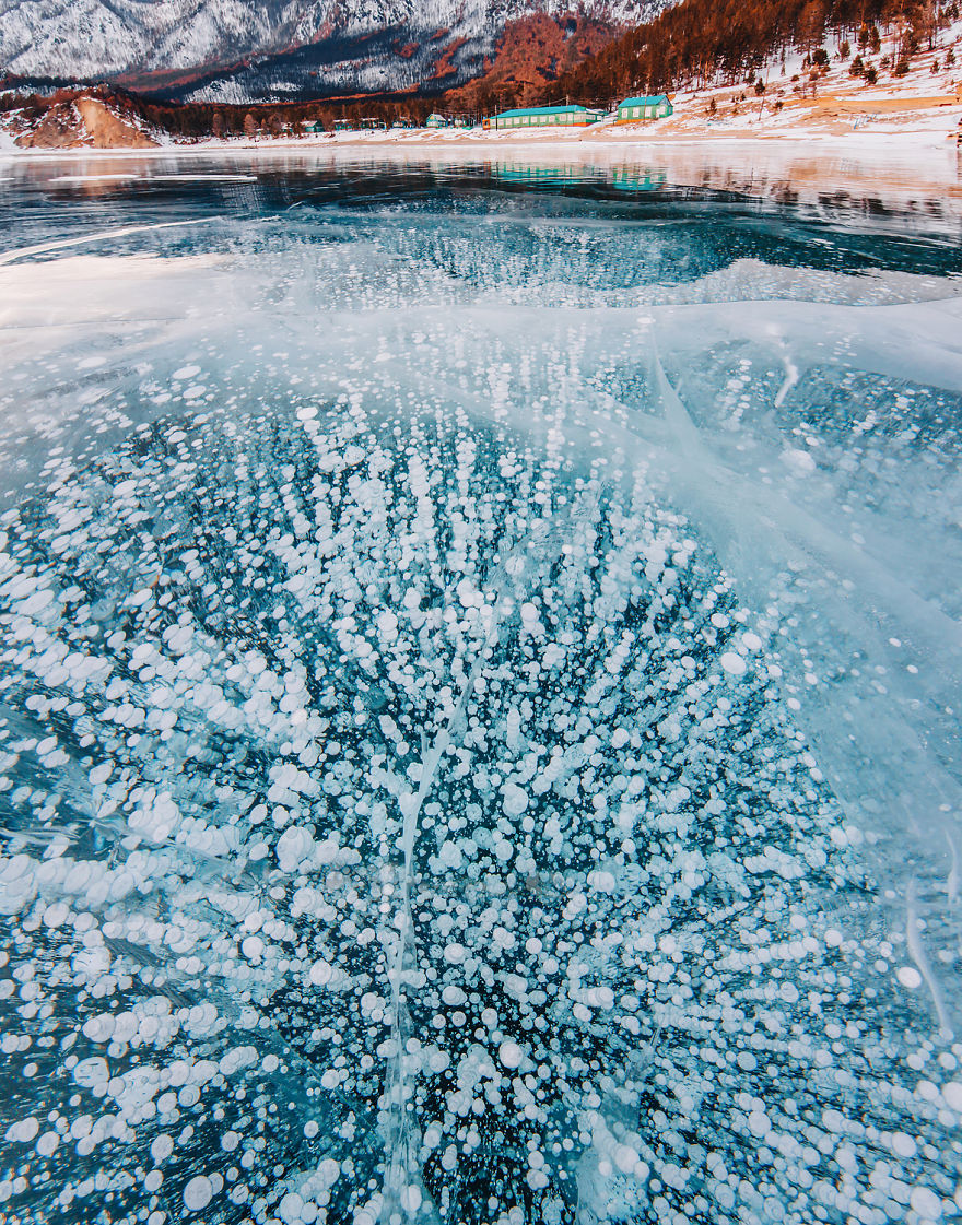 frozen-lake-baikal-russia-kristina-makeeva-3