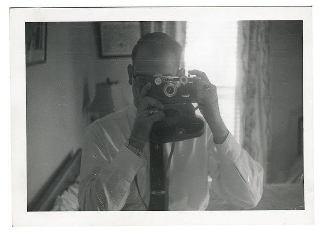 Vintage Snapshots of Self-Portraits from between the 1930s and 40s (8)