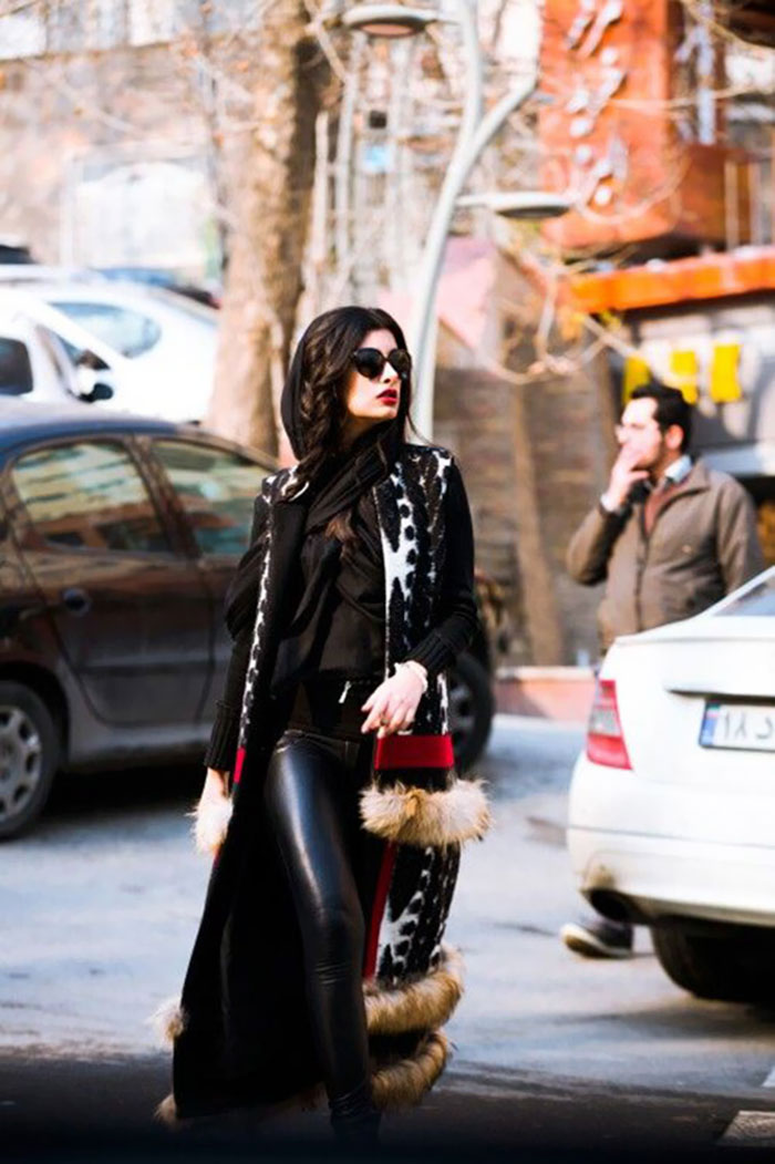 Tehran-women-street-style-588b65d82ad5c__700